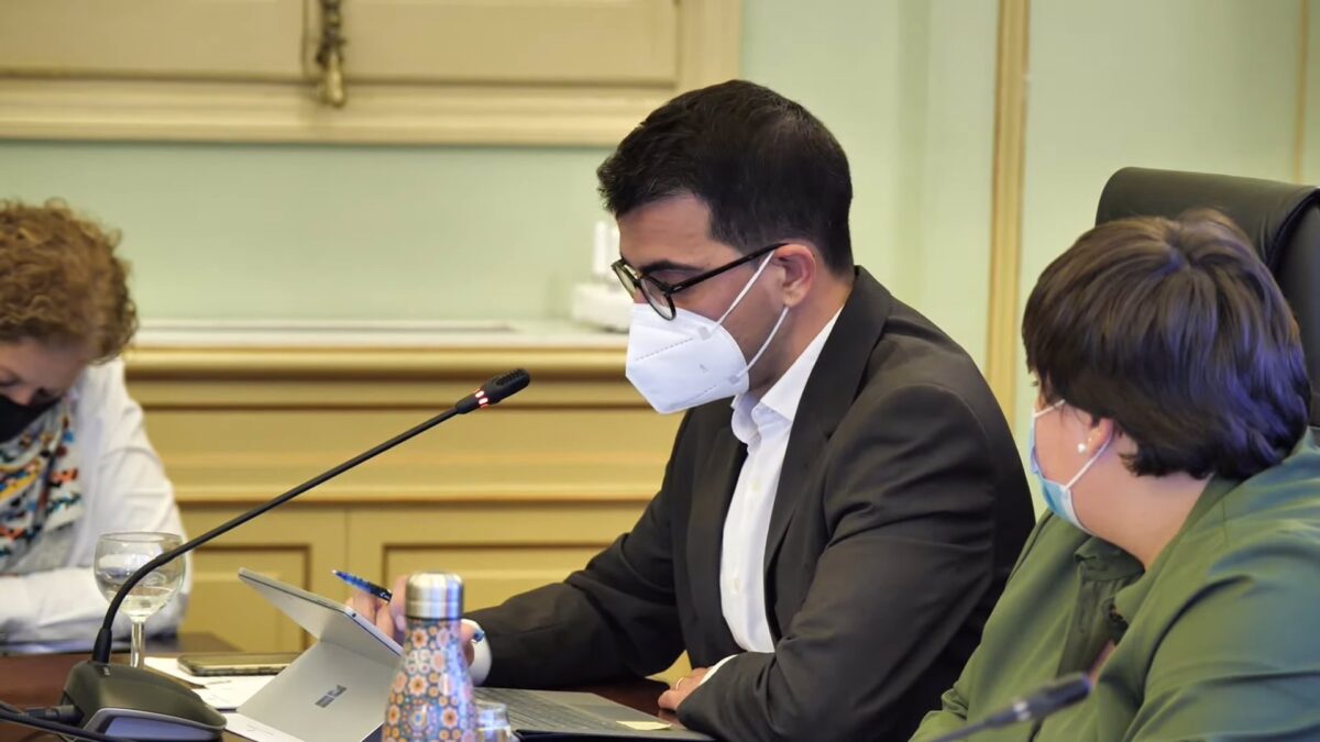 El Govern balear, «preocupado» por el bajo uso del catalán en la Universidad