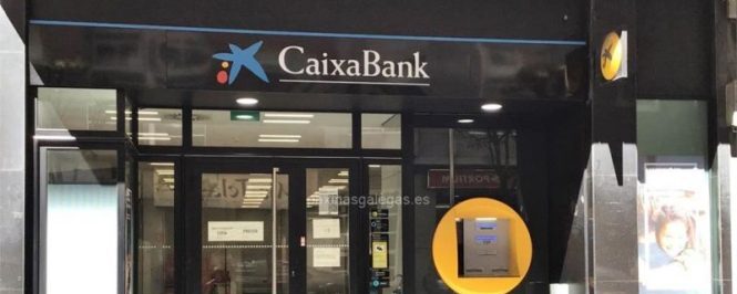 Caixabank pierde otros 100.000 clientes y suma ya 600.000 en poco más de un año