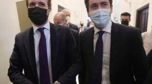 La jueza inadmite la denuncia contra Casado y García Egea por revelación de secretos