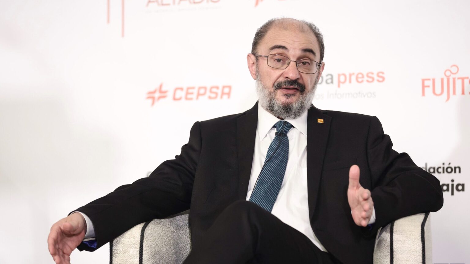 Aragón ve de «extrema gravedad» que el COE valore optar por dos candidaturas