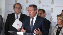 El candidato del PSOE Juan Espadas suspende su campaña este fin de semana tras dar positivo