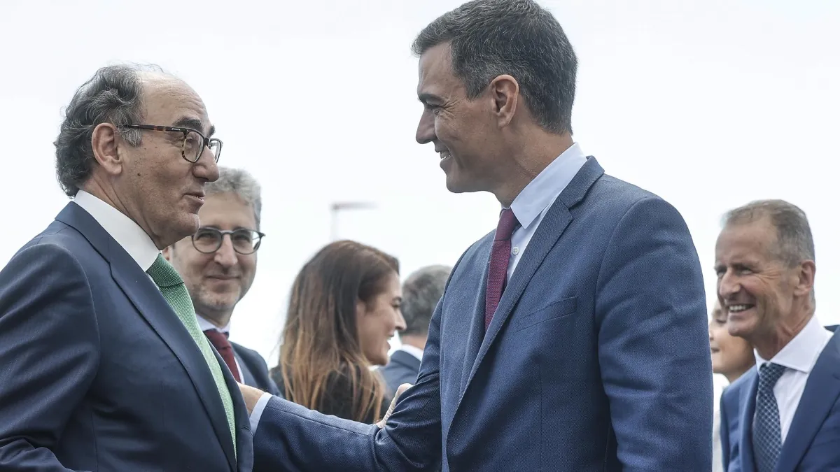 El presidente de Iberdrola llama «tontos» a los consumidores con tarifa de la luz regulada
