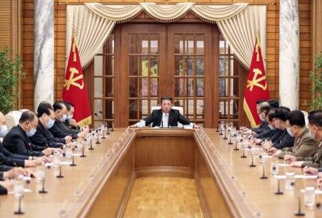 Corea del Norte reconoce 21 muertes y miles de contagios por covid