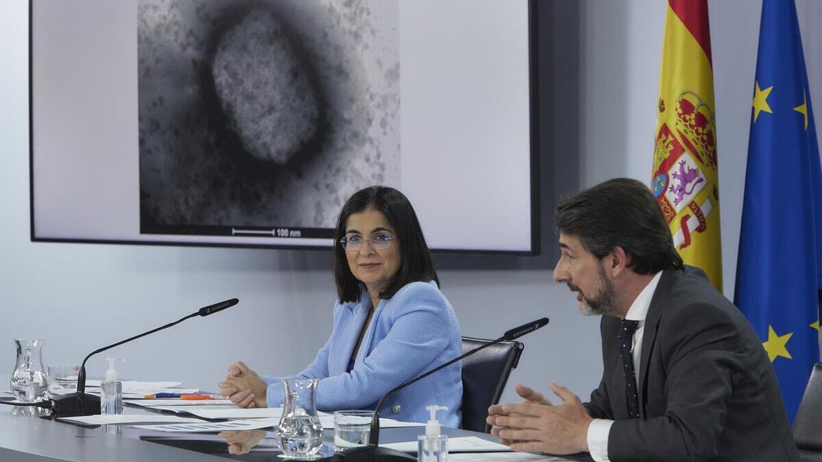 Sanidad anuncia la compra de miles de vacunas contra la viruela del mono