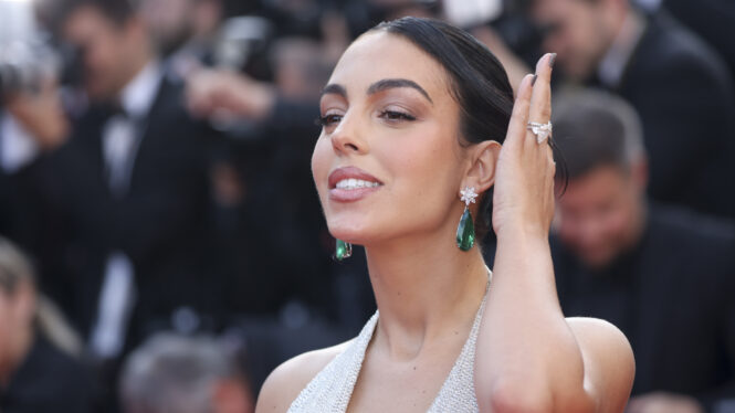 Georgina Rodríguez deslumbra en Cannes un mes después de la terrible muerte de su hijo