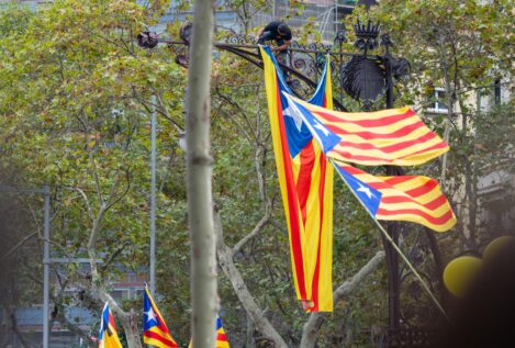 Un 72% de catalanes cree que la independencia no debe ser una prioridad del Govern, según un sondeo