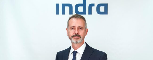 Indra amplía a 16 sus consejeros y da entrada al secretario de Prisa representando a Amber