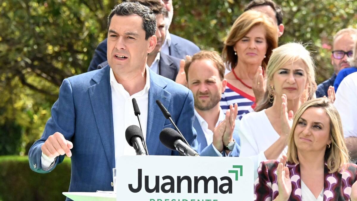 Juanma Moreno castiga a los fieles de Pablo Casado en las listas del PP en Andalucía