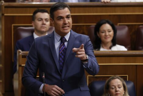 Sánchez recuerda la «condena por corrupción» del PP y Gamarra subraya que su Gobierno nació de «un pacto diabólico»