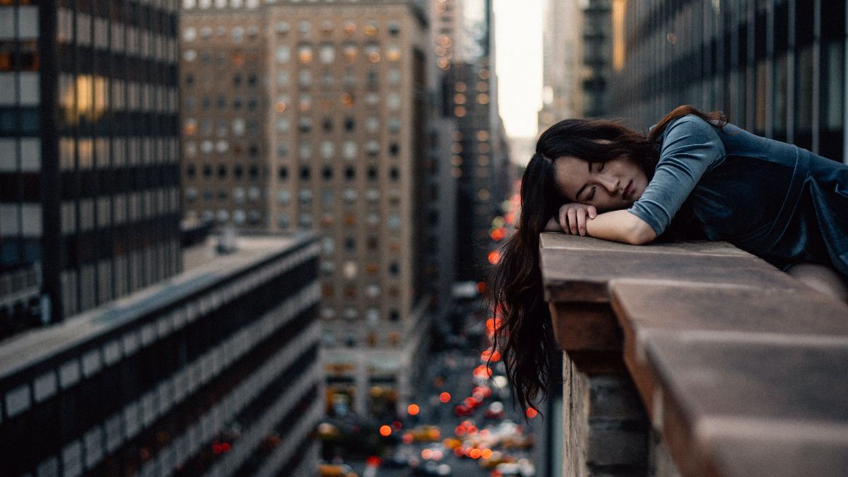Tu peso, un mal sueño: la ciencia demuestra que los kilos de más y dormir mal están relacionados