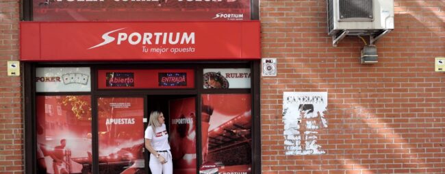 El 'lobby' del juego contradice a Garzón: «Hay más casas de apuestas en Chamartín que en Vallecas»