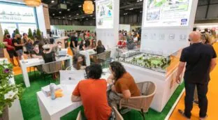 Euforia inmobiliaria en Madrid: «Los pisos en venta no nos duran ni un mes»