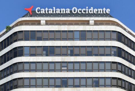 Catalana Occidente pagará 800 euros a los empleados por el IPC y otros 400 por la covid
