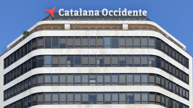 Catalana Occidente pagará 800 euros a los empleados por el IPC y otros 400 por la covid