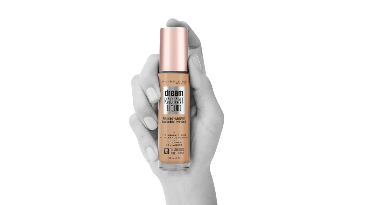 Base de maquillaje Dream Radiant Liquid de Maybelline (PVP: 12.50€)