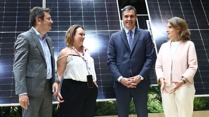 La Unión Fotovoltaica destaca su «potencial» para liderar la transición a la descarbonización