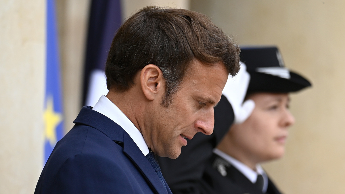 Macron ve peligrar su mayoría absoluta en el Parlamento a una semana de las legislativas