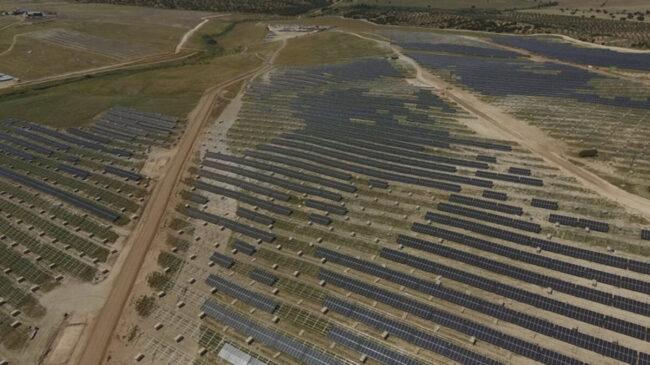 La Justicia obliga a Iberdrola a desmantelar la planta fotovoltaica más grande de Europa