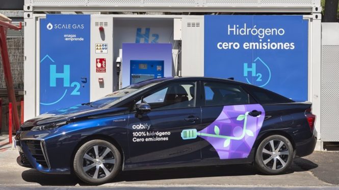 Cabify apuesta por Toyota Mirai para la primera flota VTC propulsada por hidrógeno en España