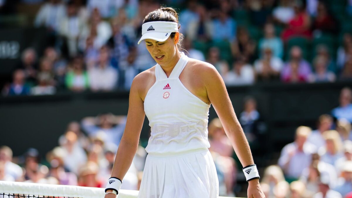 Garbiñe Muguruza no remonta y se despide de Wimbledon en primera ronda