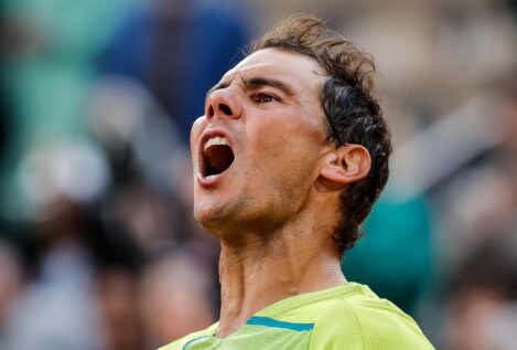 Rafa Nadal gana a Djokovic y firma otra página histórica en Roland Garros para pasar a 'semis'