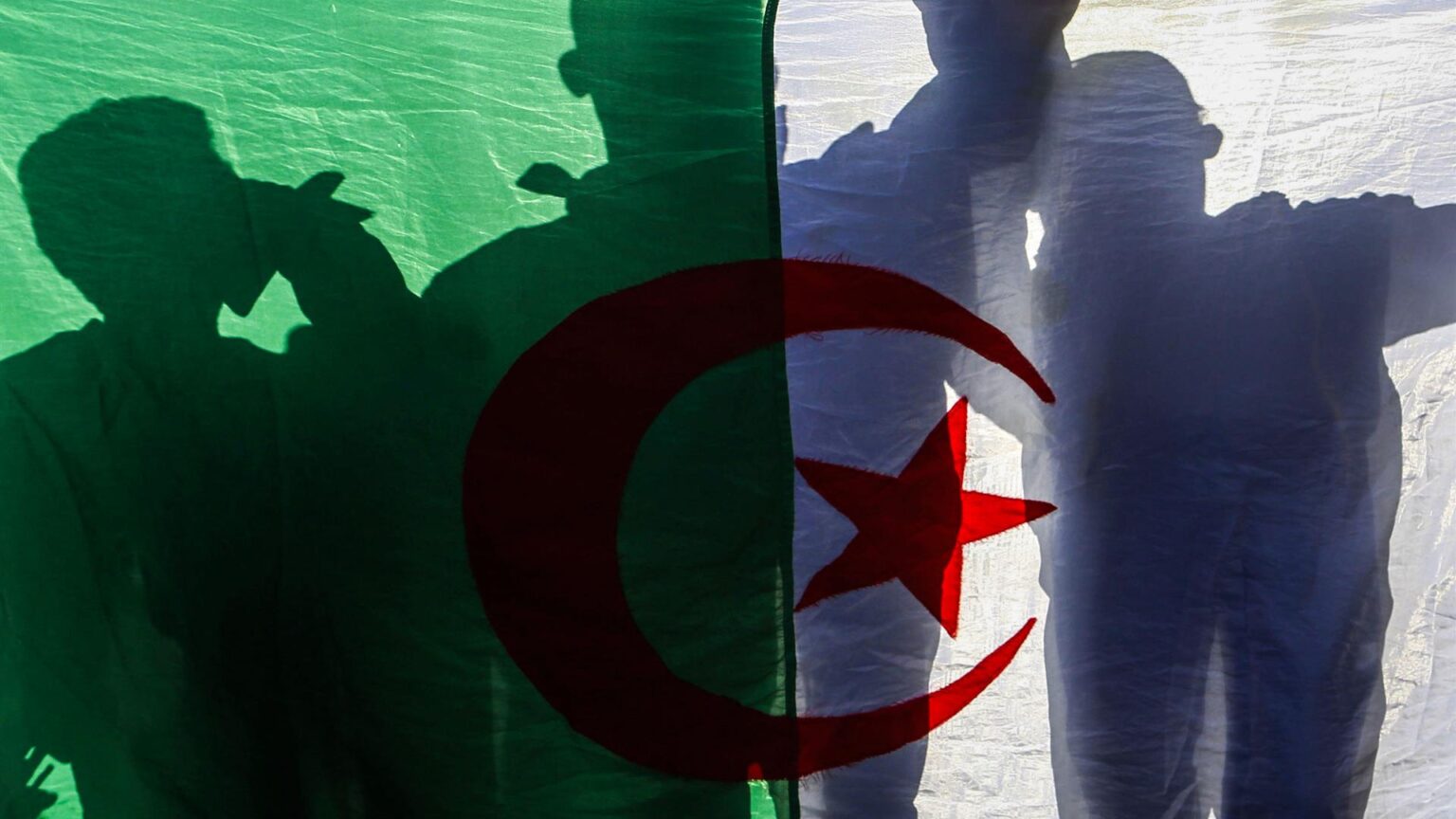 Argelia recula y afirma ahora que mantendrá las relaciones comerciales con España
