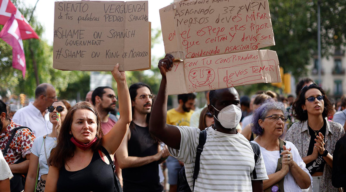 Cientos de manifestantes piden a Sánchez que rectifique sus palabras por el salto de Melilla