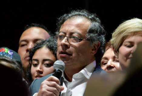 Petro se impone a Hernández en las elecciones presidenciales de Colombia