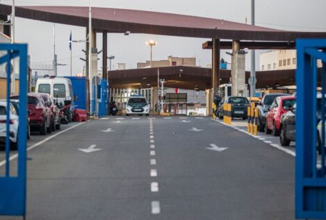 España y Marruecos negocian la «normalización» de las aduanas en Ceuta y Melilla