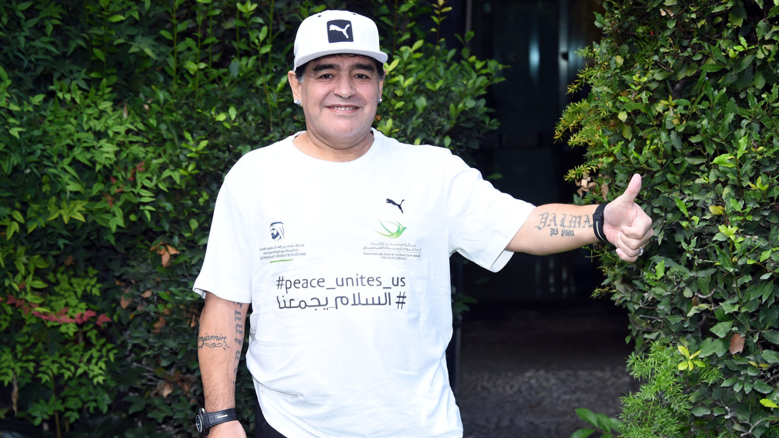La justicia argentina imputa a ocho médicos por la muerte de Maradona