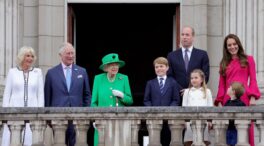 Isabel II reaparece por sorpresa en el cierre del Jubileo: «Estoy profundamente conmovida»