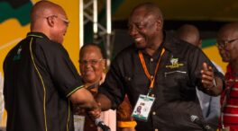 El presidente de Sudáfrica, envuelto en un supuesto robo en su propia granja