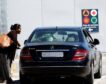 El Gobierno prorroga un mes más la exigencia de visado para cruzar de Marruecos a Ceuta y Melilla