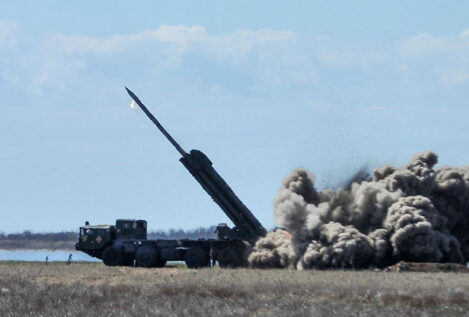 Ucrania pide más lanzacohetes múltiples y dice que con 60 Rusia no podría seguir avanzando