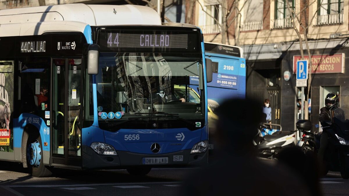 ¿En qué ciudades de España es más barato viajar en transporte público?