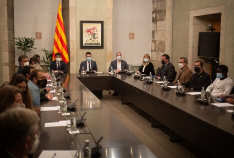 Sociedad Civil Catalana pide investigar el espionaje de los Mossos en el Parlament