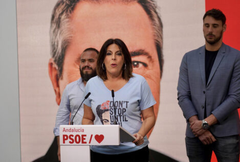 El PSOE acusa a los obispos de «hacer campaña» por el PP en Andalucía