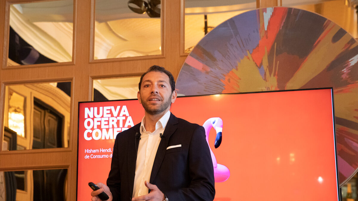 Vodafone irrumpe en la guerra comercial con nuevas tarifas y promociones ‘vitalicias’