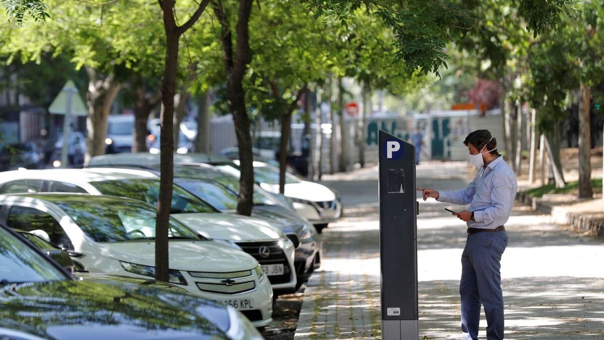 Madrid amplía la zona SER a los barrios de Ventas y Colina