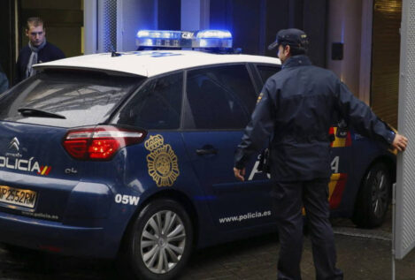 Un padre se atrinchera reteniendo a su hija con un cuchillo en Coslada (Madrid)