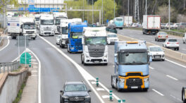 Los transportistas exigen nuevas medidas al Gobierno ante la escalada de los carburantes