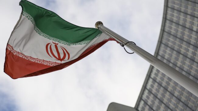 Irán y Rusia piden la eliminación de sanciones estadounidenses para salvar el acuerdo nuclear