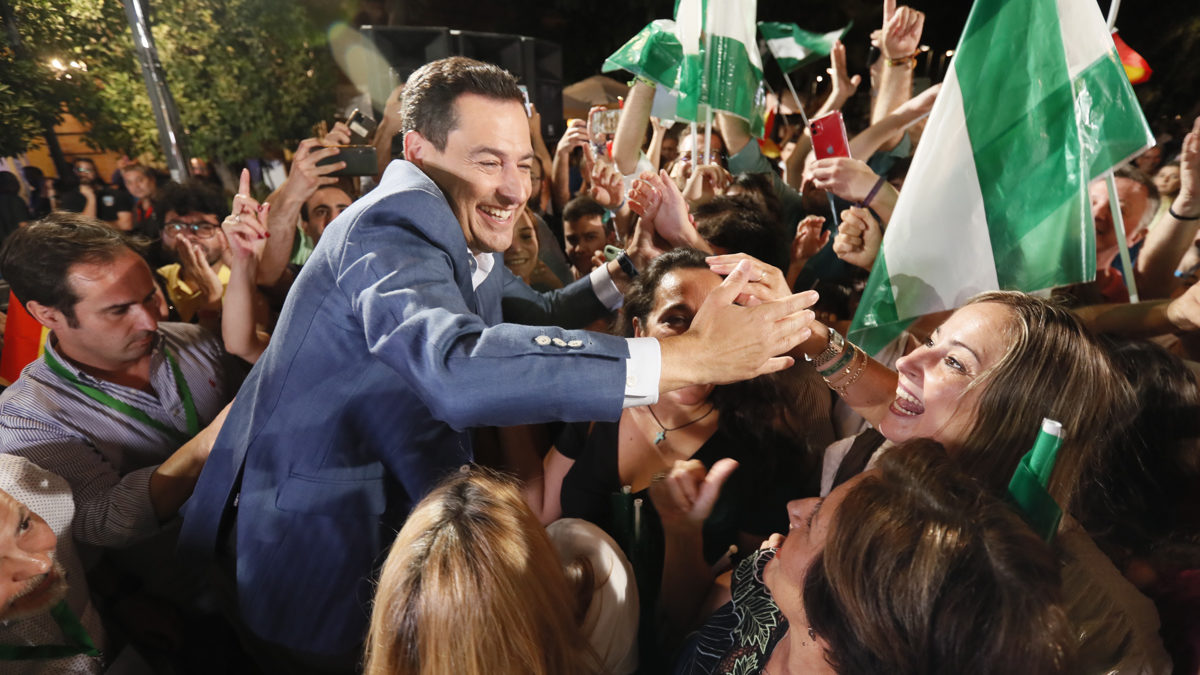 Las reacciones de los políticos a la victoria de Moreno en Andalucía: «Victoria histórica»