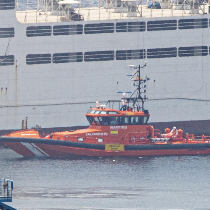 Oleada de pateras: llegan más de un centenar de inmigrantes a Baleares y un naufragio provoca cuatro muertes en Murcia