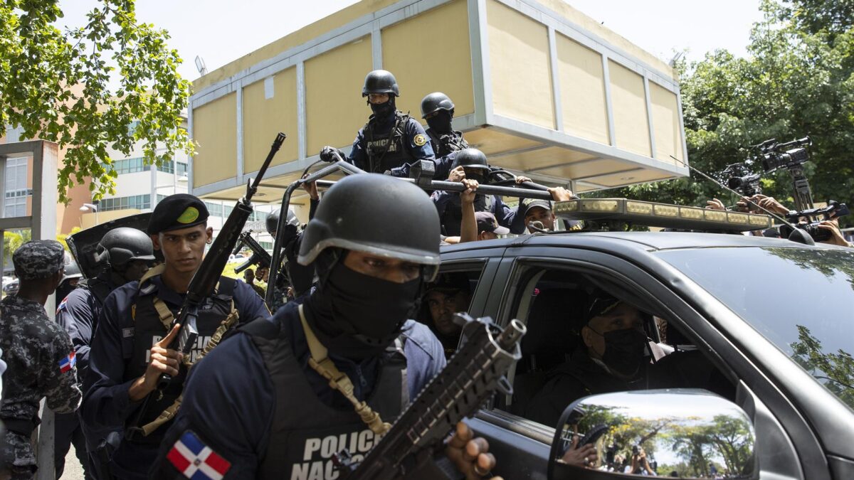 (VÍDEO) Rocambolesco asesinato de un ministro en República Dominicana: acribillado a tiros en su despacho por un amigo de la infancia