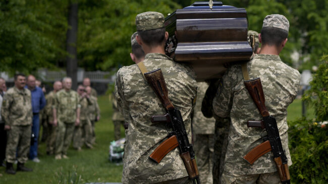 Ucrania informa de 10.000 soldados muertos desde el inicio de la guerra contra Rusia