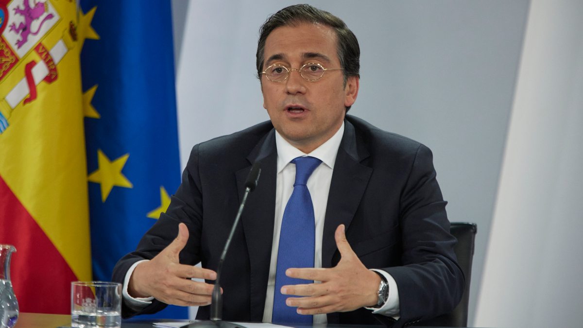 Albares niega que España haya cedido a la presión de Marruecos