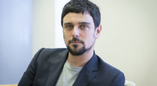 Diego Garrocho: «Lo que nos hace demócratas es la actitud frente a las ideas que no defendemos»