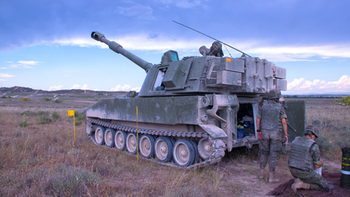 Noruega entrega a Ucrania 22 obuses autopropulsados M109