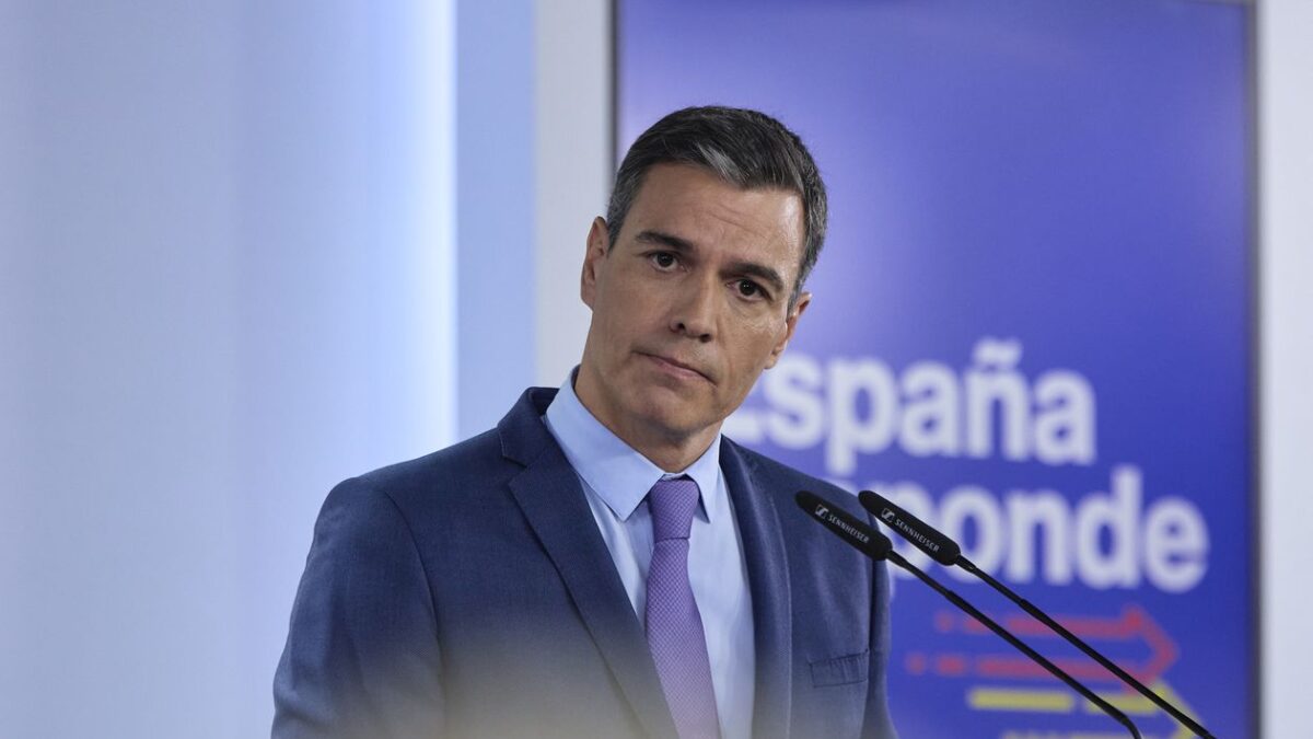 Sánchez defiende la cumbre de la OTAN y anima a la izquierda a reflexionar sobre un aumento del gasto militar